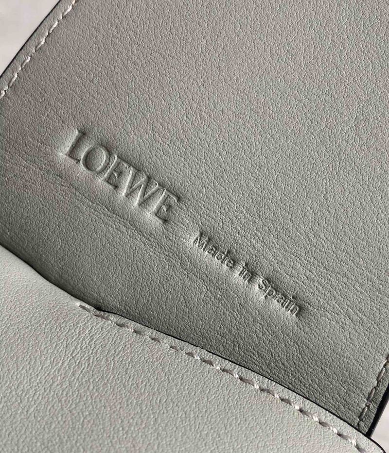 Loewe Puzzle Bags